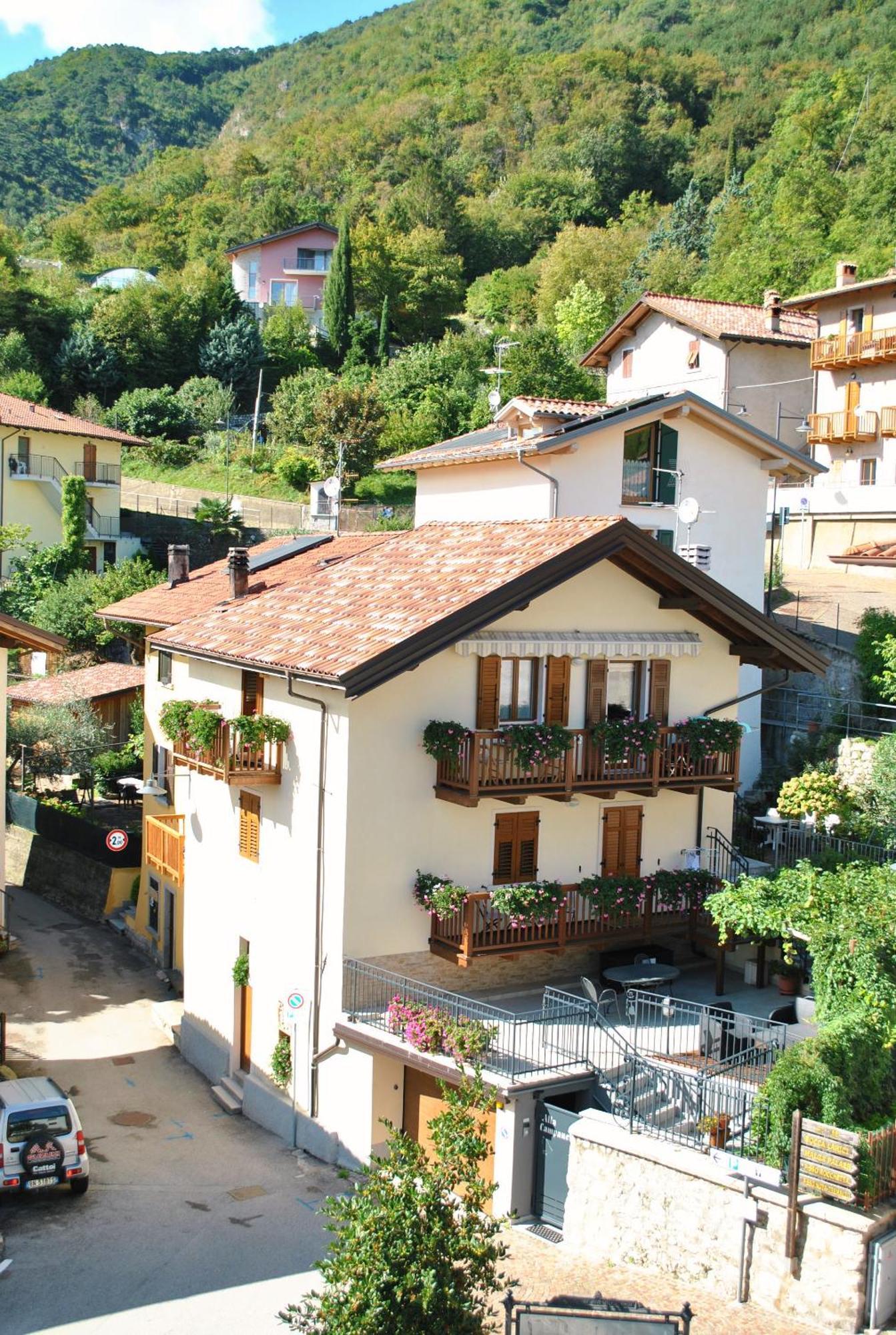 Alla Campanella Riva del Garda Exterior foto